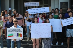 Студенты протестуют против закрытия Тараклийского государственного университета